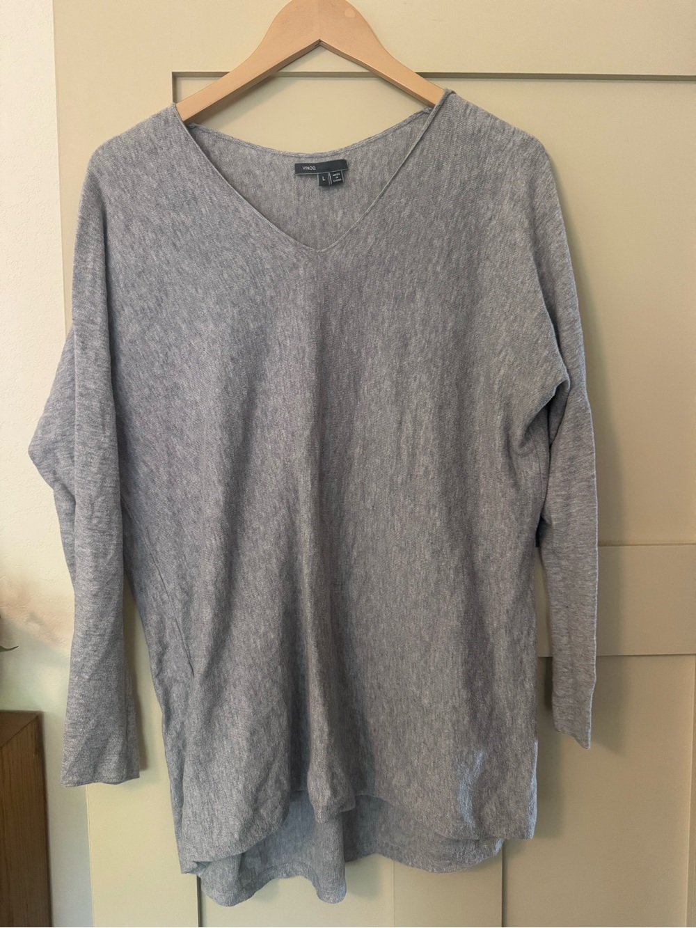 Vince L Gray 100% cotton long sleeve v neck shirt top sweater